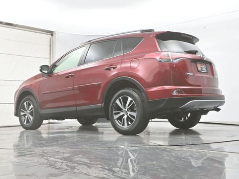 Used 2018 Toyota RAV4 XLE w/ Plus Extra Value Package AWD/4WD image 31