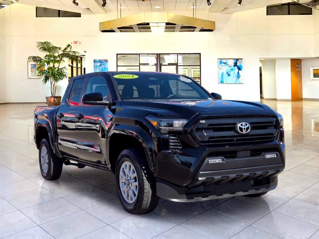Used 2024 Toyota Tacoma SR5 RWD image 3