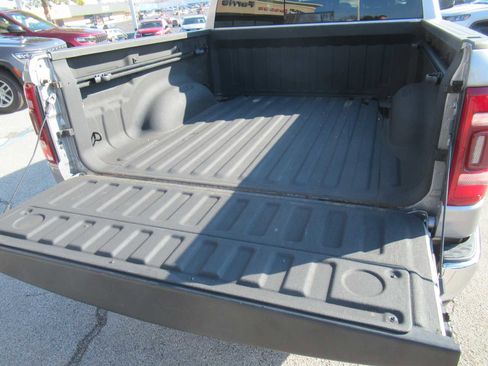 Used 2019 RAM 1500 Laramie image 5