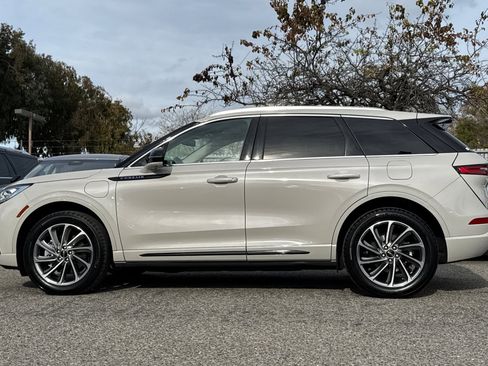 Used 2024 Lincoln Corsair Grand Touring w/ Equipment Group 301A image 7