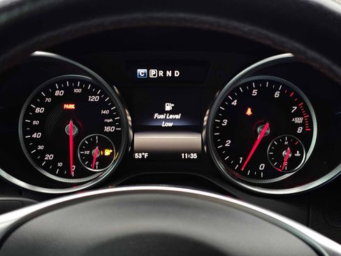 Used 2018 Mercedes-Benz SLC 300 image 22