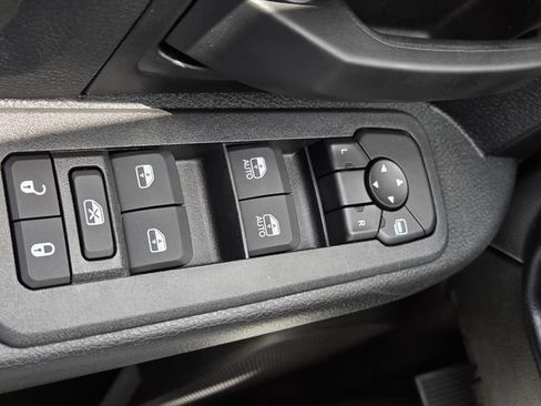 New 2026 RAM 3500 Tradesman AWD/4WD image 23