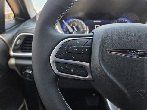 New 2026 Chrysler Pacifica Select image 38