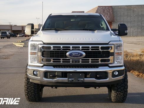 Used 2023 Ford F350 XLT image 5