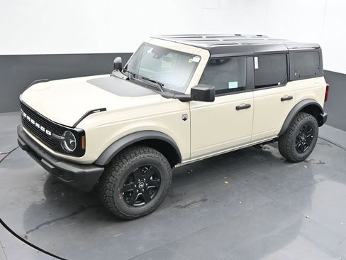 New 2025 Ford Bronco Big Bend image 38