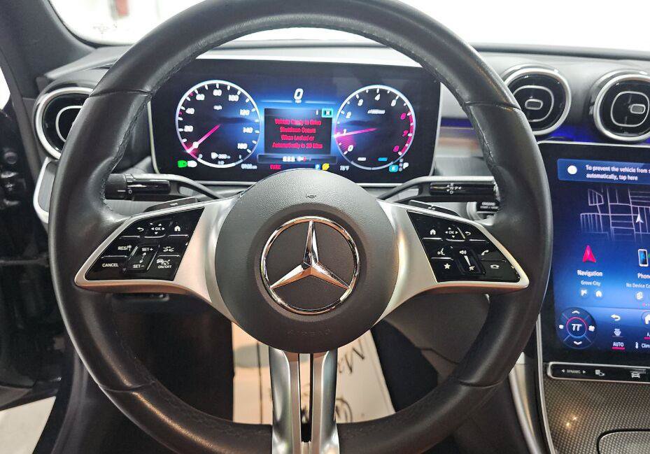 Used 2024 Mercedes-Benz C 300 4MATIC Sedan w/ Exclusive Trim Package image 6
