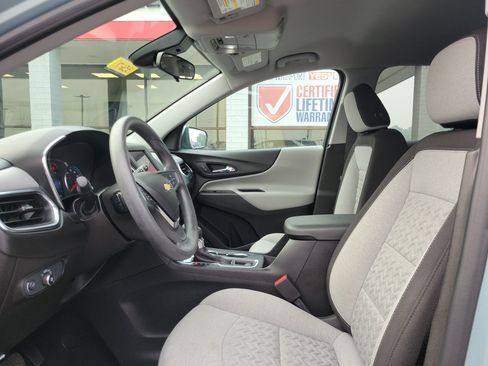 Used 2022 Chevrolet Equinox LT FWD image 15