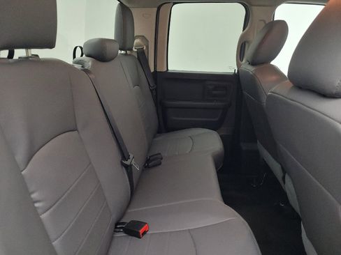 Used 2020 RAM 1500 Tradesman w/ Chrome Appearance Group AWD/4WD image 19