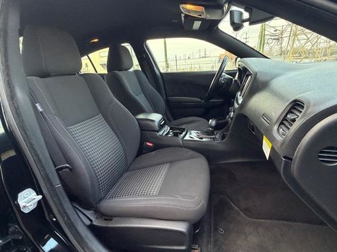 Used 2018 Dodge Charger GT w/ Navigation & Travel Group image 16