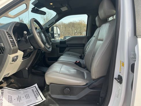 Used 2022 Ford F250 XL w/ STX Appearance Package image 13