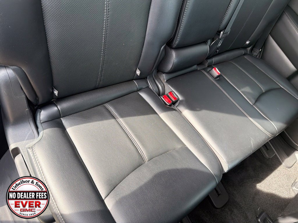 Used 2015 Nissan Pathfinder Platinum w/ Cargo Package FWD image 6