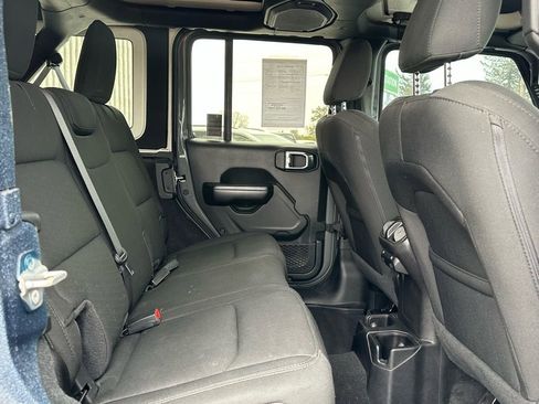 Used 2020 Jeep Wrangler Unlimited Sport AWD/4WD image 18