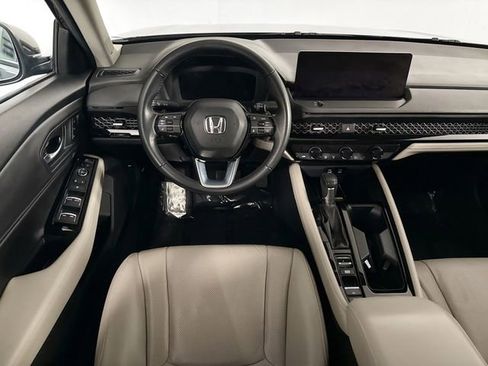 Certified 2023 Honda Accord Touring image 35