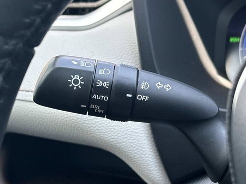 Used 2023 Toyota RAV4 Limited w/ Limited Grade Weather Package FWD image 33