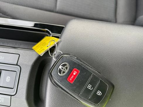 Used 2023 Toyota Prius LE FWD image 26