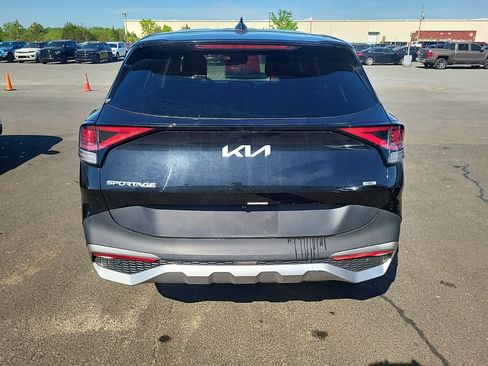 Used 2024 Kia Sportage LX FWD image 6