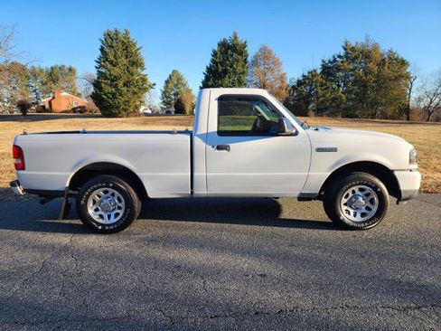 Used 2011 Ford Ranger XLT image 5