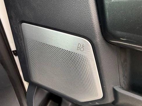 Used 2023 Ford F150 Lariat w/ Equipment Group 502A High AWD/4WD image 8