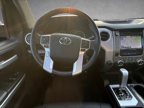 Used 2016 Toyota Tundra Limited w/ Limited Premium Package image 11