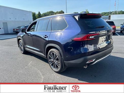 Certified 2026 Toyota Grand Highlander AWD Hybrid image 12