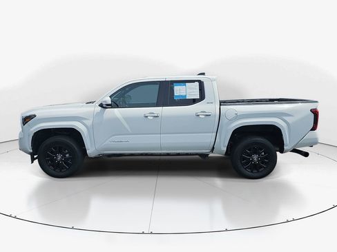 Used 2024 Toyota Tacoma SR5 RWD image 8