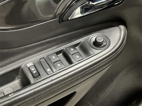 Used 2018 Buick Encore Preferred image 14