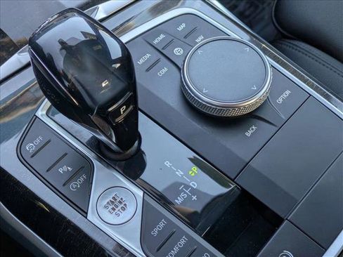 Used 2020 BMW 330i xDrive Sedan w/ Convenience Package image 12