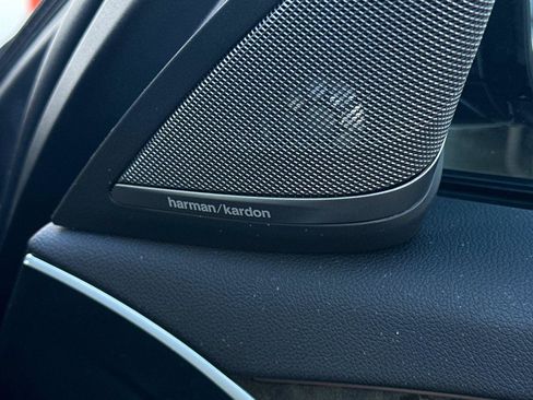 Used 2023 BMW 540i 540i w/ M Sport Package image 19