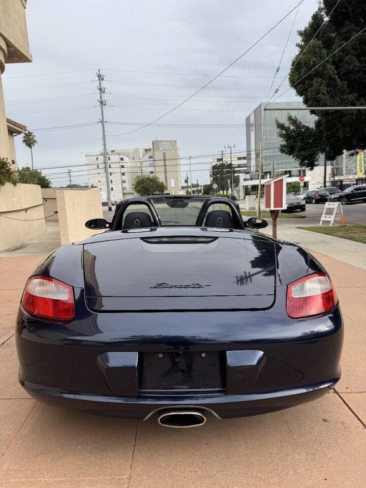Used 2005 Porsche Boxster RWD image 4