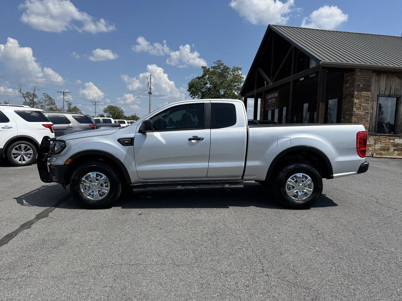 Used 2019 Ford Ranger XL w/ Equipment Group 101A Mid RWD image 3