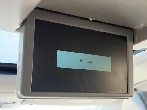 Used 2023 Honda Odyssey Elite image 13