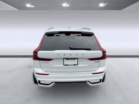 New 2026 Volvo XC60 B5 Core w/ Climate Package image 10