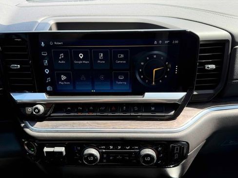 Certified 2025 Chevrolet Silverado 1500 LTZ image 8