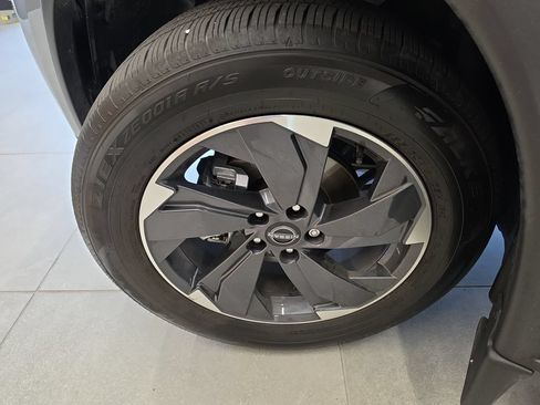 Used 2026 Nissan Rogue SV FWD image 34