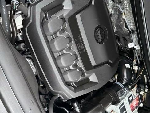 Used 2022 Volkswagen Tiguan SEL R-Line AWD/4WD image 35