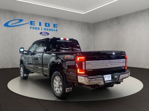 Used 2022 Ford F250 King Ranch w/ King Ranch Ultimate Package image 7