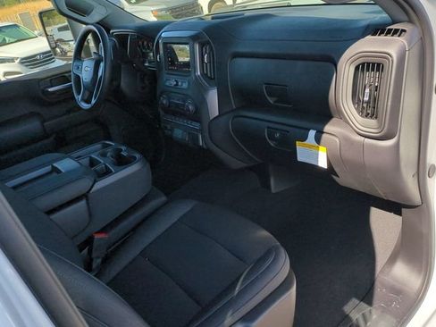 New 2026 Chevrolet Silverado 2500 Custom w/ Custom Convenience Package RWD image 31