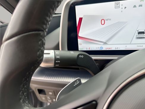 Used 2024 Hyundai Ioniq 6 SE image 32