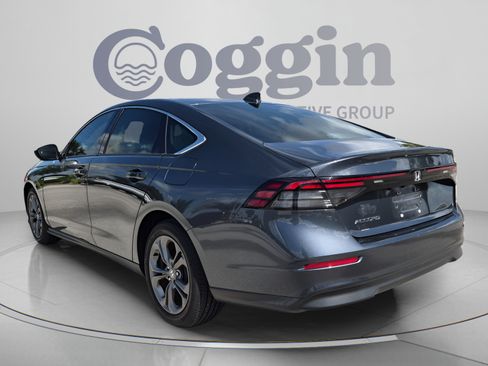 Used 2023 Honda Accord EX image 4