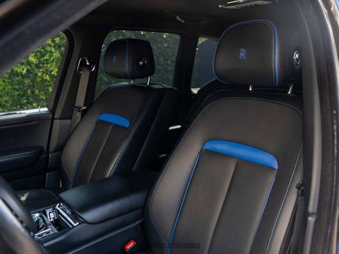 Used 2020 Rolls-Royce Cullinan Black Badge AWD/4WD image 27