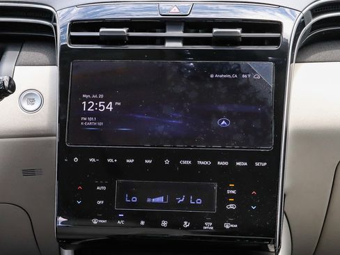 Used 2024 Hyundai Tucson Limited FWD image 18