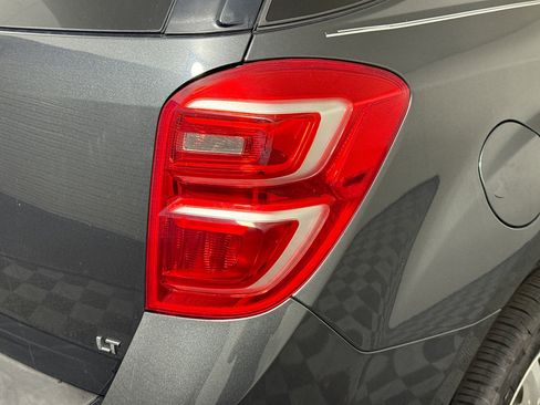 Used 2017 Chevrolet Equinox LT w/ Convenience Package image 33