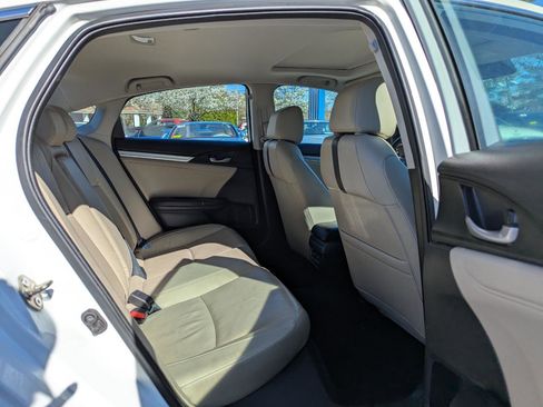 Used 2016 Honda Civic Touring image 35