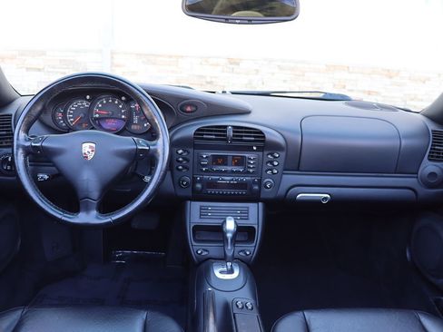 Used 2002 Porsche 911 Carrera image 11