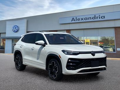 New 2026 Volkswagen Tiguan SEL R-Line