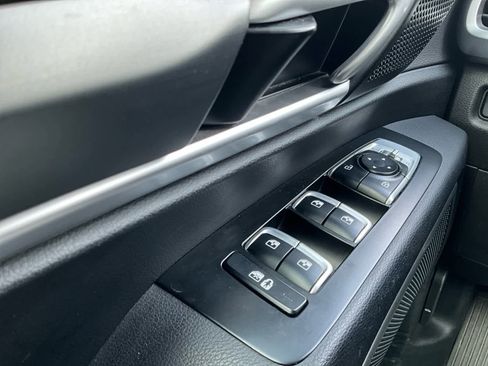 Used 2021 Kia Telluride LX AWD/4WD image 20
