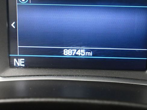 Used 2021 Chevrolet Equinox LT image 30