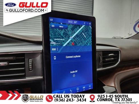 Used 2023 Ford Explorer King Ranch w/ Technology Package image 25