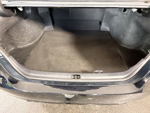 Used 2024 Toyota Camry SE image 34