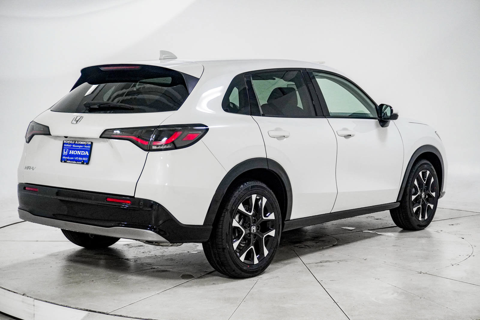 New 2027 Honda HR-V EX-L image 10